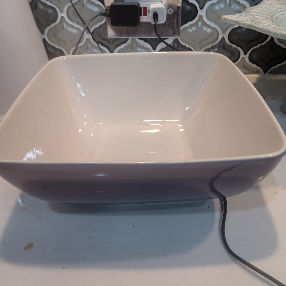 Chic White and Purple Square Bowl